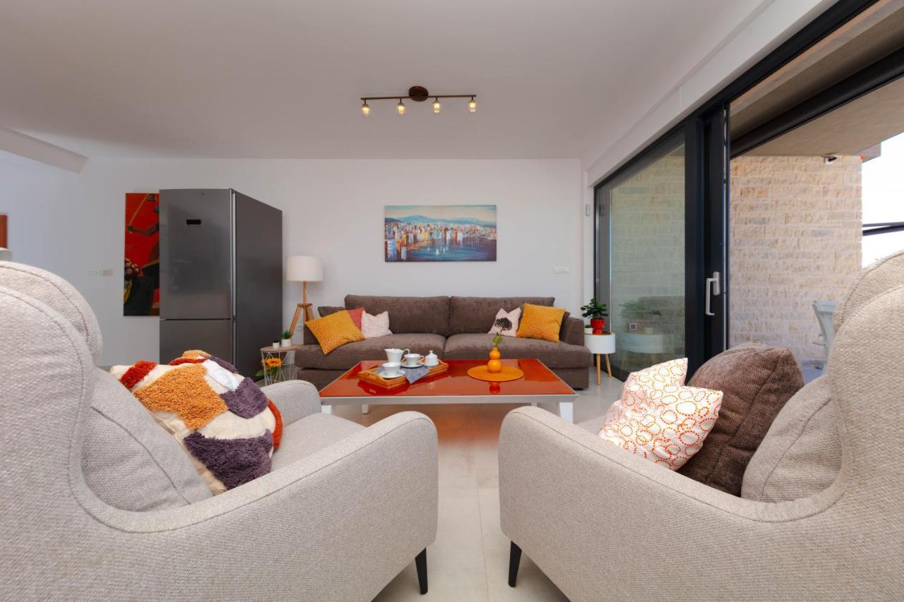 Apartman Oranz Banjole Exteriör bild