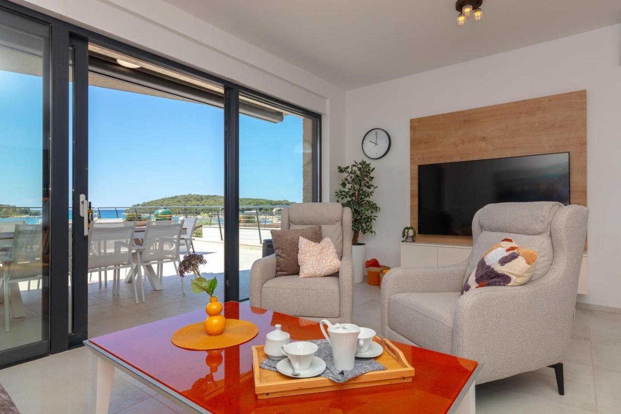 Apartman Oranz Banjole Exteriör bild