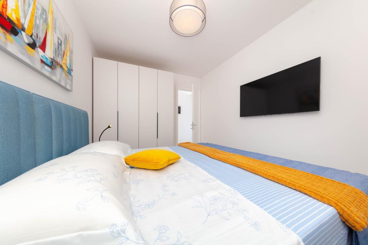 Apartman Oranz Banjole Exteriör bild