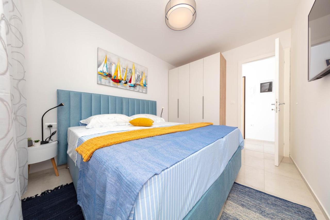 Apartman Oranz Banjole Exteriör bild